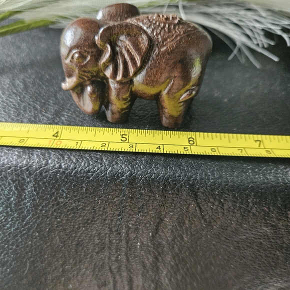 ADORABLE  Hand Carved Wooden Elephant - Picture 11 of 11